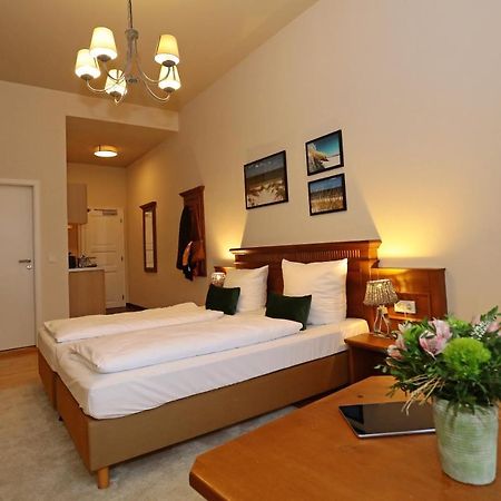 Aparthotel Markt Fuffzehn Stralsund Esterno foto